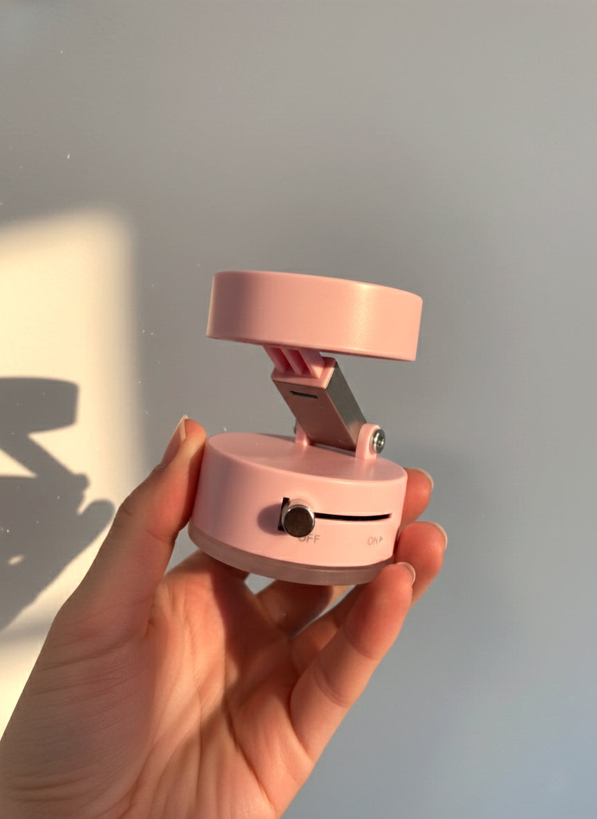 UltraGrip - Universal Magnetic Vacuum Phone Mount